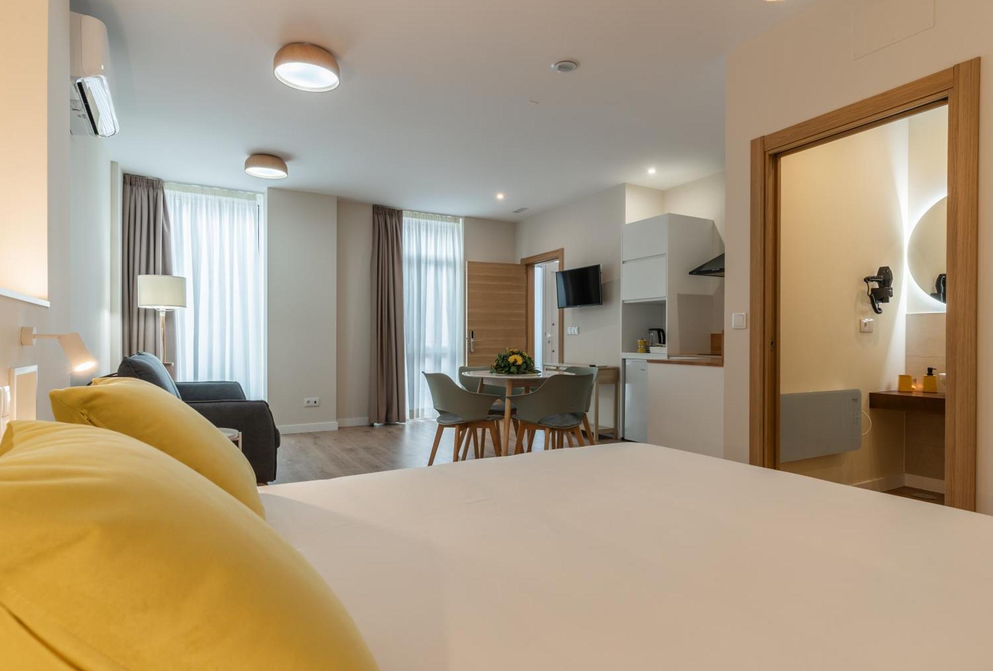 At Negreira No Camino Apartment Exterior photo